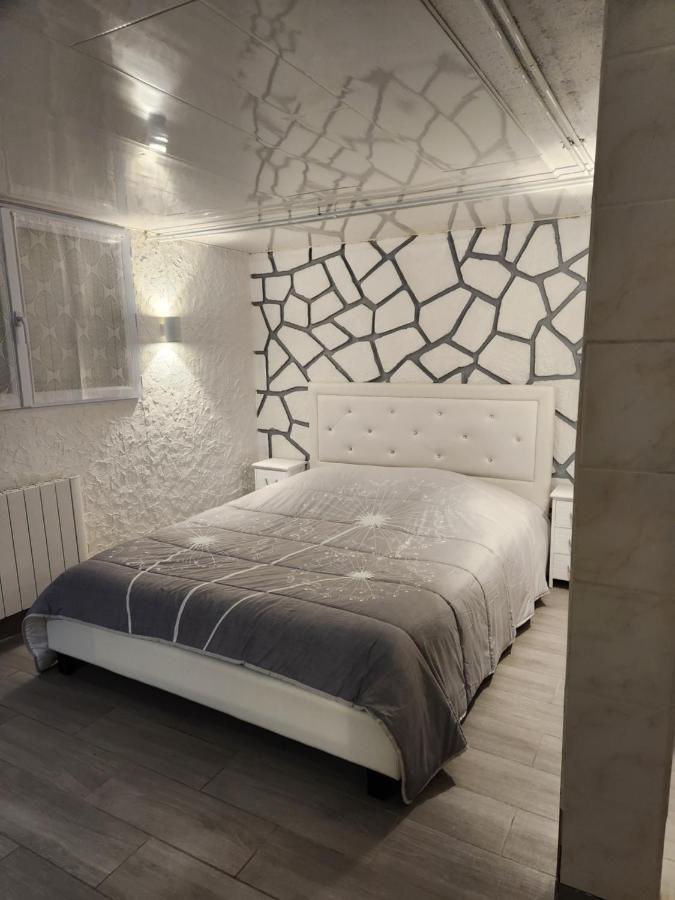 Studio, Pas De Collocation Possible Warmeriville Ngoại thất bức ảnh